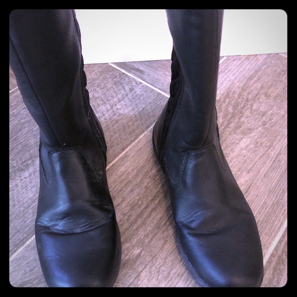 Black Geox winter boot